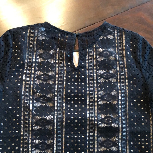 Banana Republic Lace blouse top XS - Picture 5 of 5